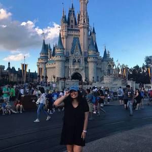 Meet your Posher, Sydne